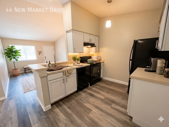 Photo - 44 New Market Dr