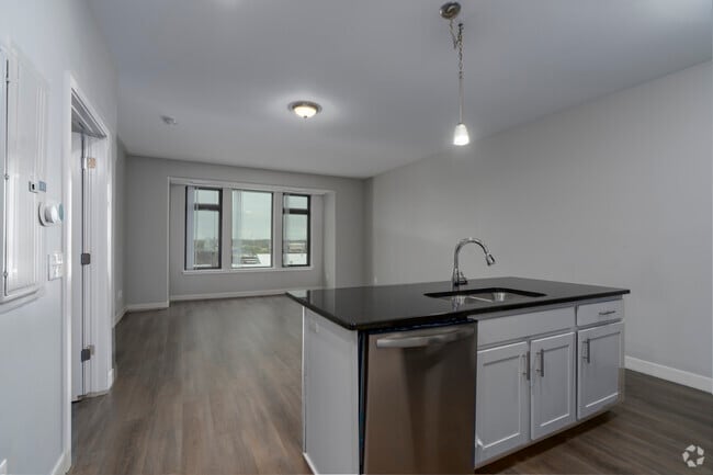 1 dormitorio, 1 baño - 780 pies cuadrados - Cocina/Comedor/Sala de estar