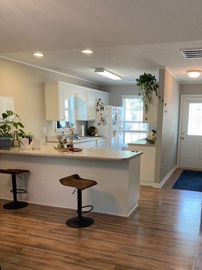 Kitchen - 116 Amity Ln Unit 116