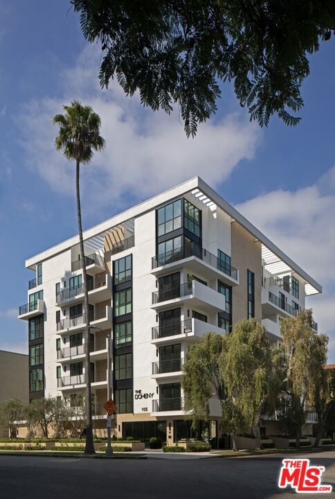 Photo - 105 S Doheny Dr Apartment Unit 307