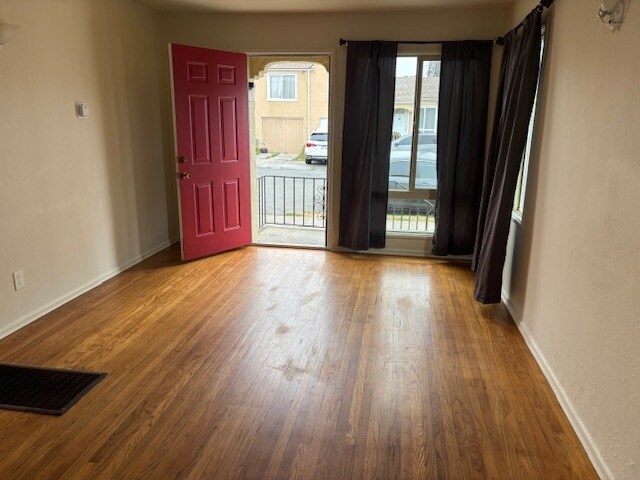 Photo - 33 17th St Unit 33