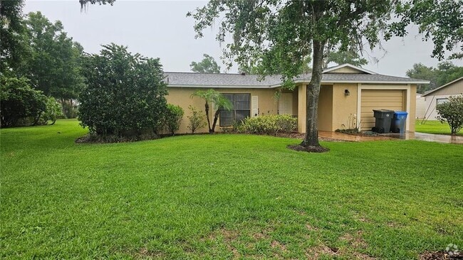 Building Photo - 13852 US-92 Rental