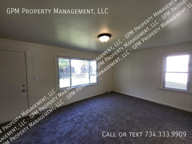 Photo - 1924 Eagle Ct