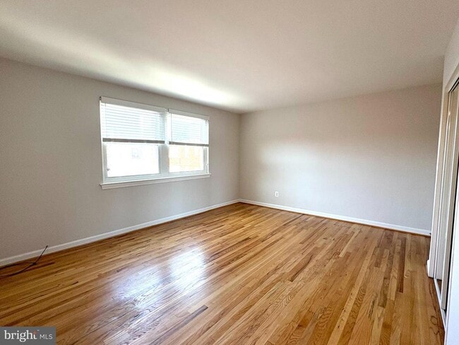 1627 Massachusetts Ave SE Unit 302