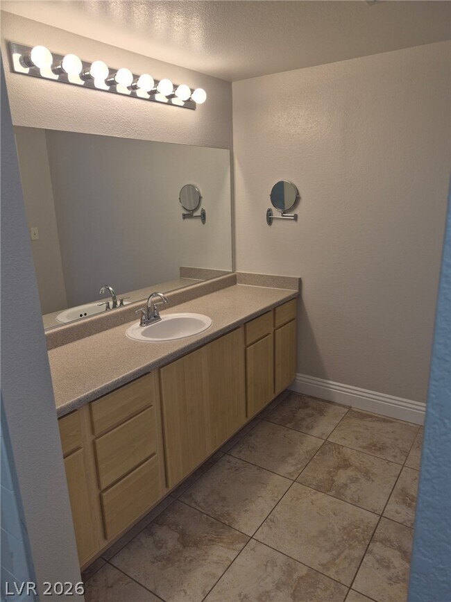 Photo - 6955 N Durango Dr Unit 2030