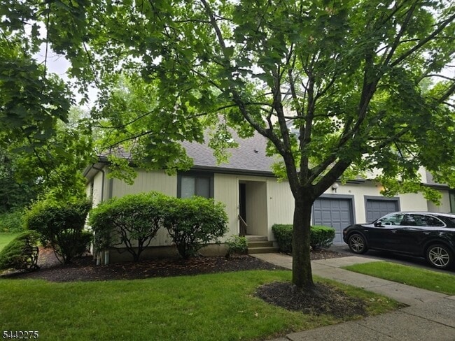 Photo - 41 Arbor Cir