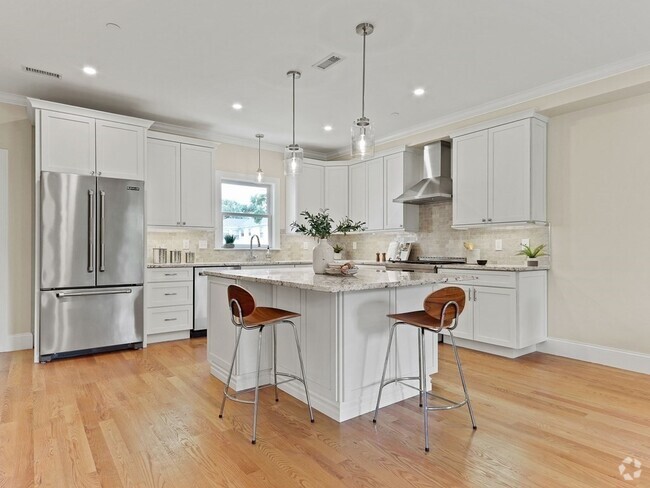 Building Photo - 17 S Gate Park Unit 17 Rental