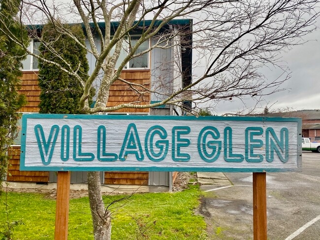 Village Glen Apartments - Village Glen Apartments