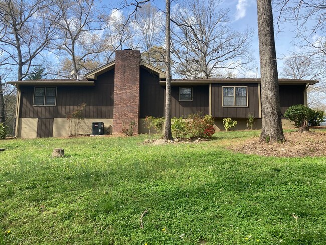 Photo - Cozy 3/2 House in East Rome- $1,795