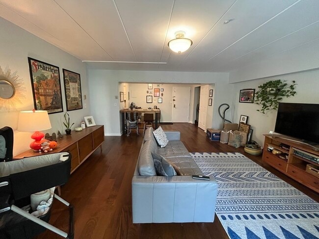 Photo - 135 Pleasant St Unidad 308