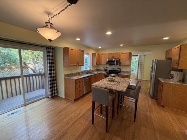 Photo - 7850 NE 148th St