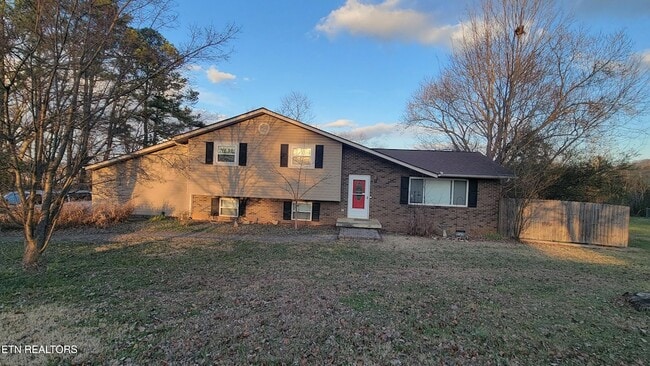 Photo - 128 Farlow Dr