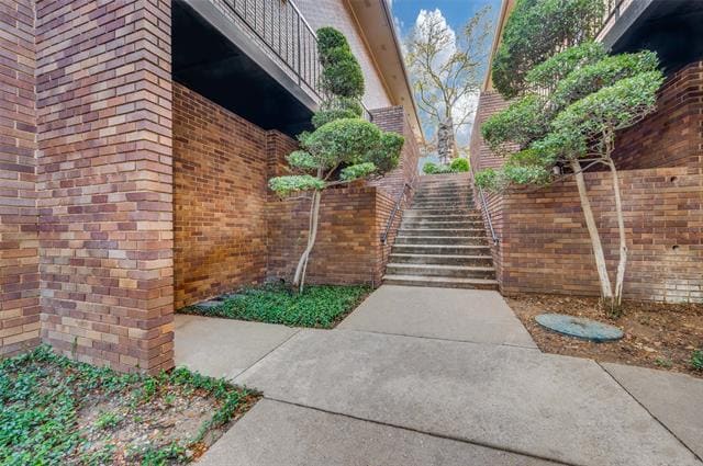 Building Photo - 3617 Routh St Unit D