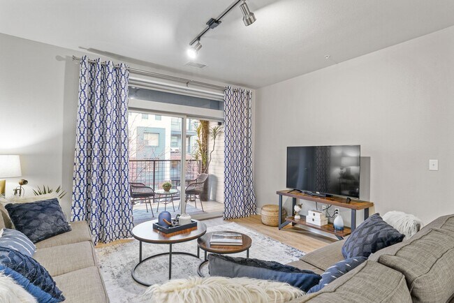 Regency RidgeGate | Lone Tree, CO Apartments