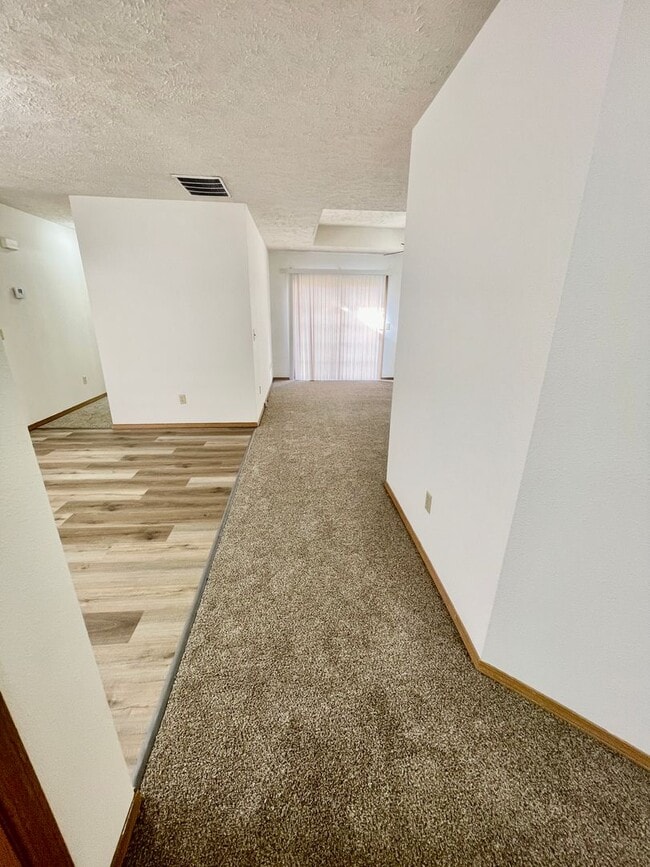 Photo - 2151 N Ave B