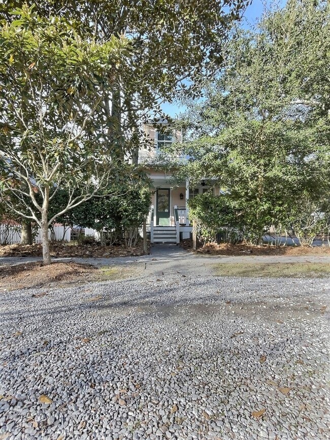 Photo - Commercial/Residential 3 Bedroom 3 Bath Cottage Close to Downtown Ocean Springs