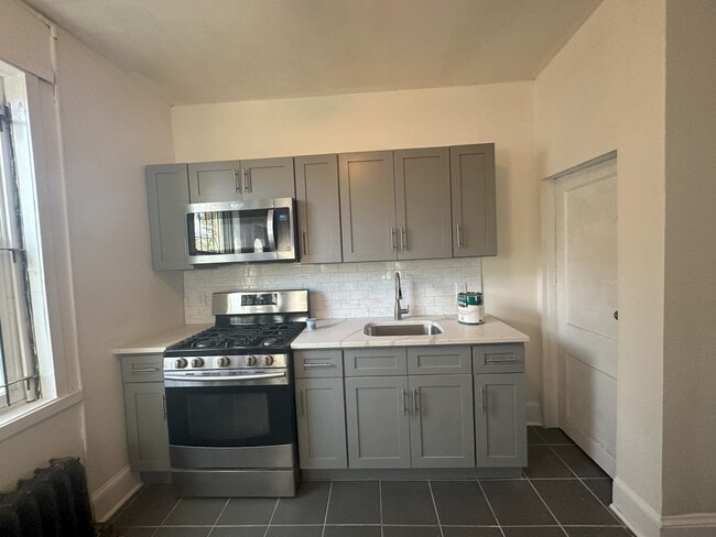 Photo - 39 Farragut St