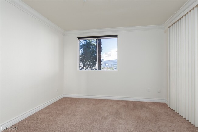 Photo - 210 E Flamingo Rd Condo Unit 117