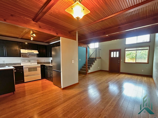 Photo - 1 bed/1 bath Townhome for Rent