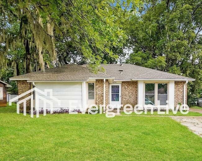 Building Photo - 3216 Capwood Curve