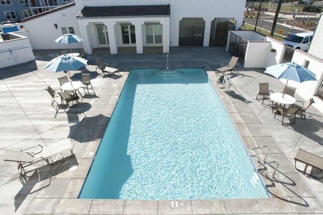 Vista aérea de la piscina