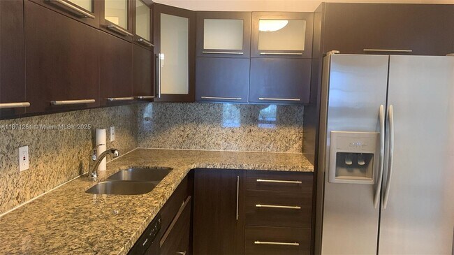 Photo - 200 Leslie Dr Unit 1106