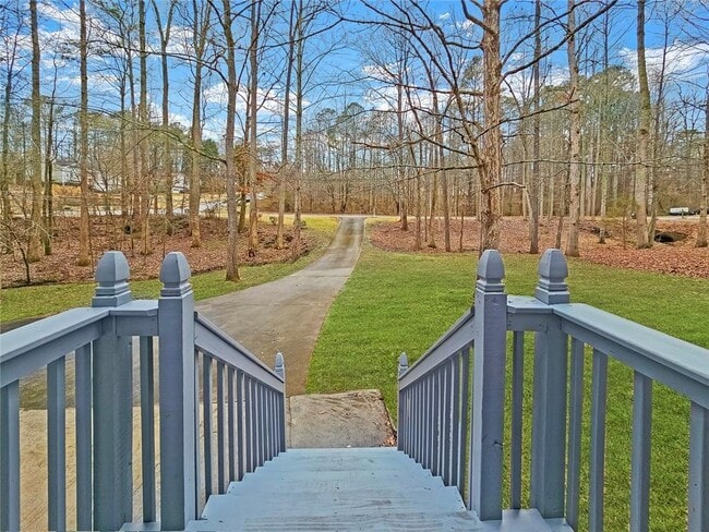 271 Ridge Run Dr