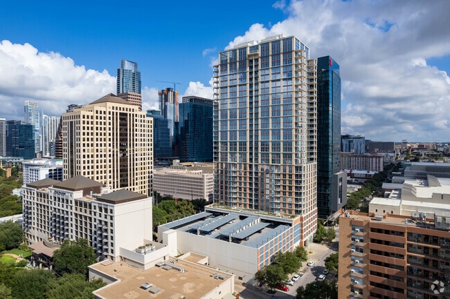 Photo - Four Seasons Residences Austin