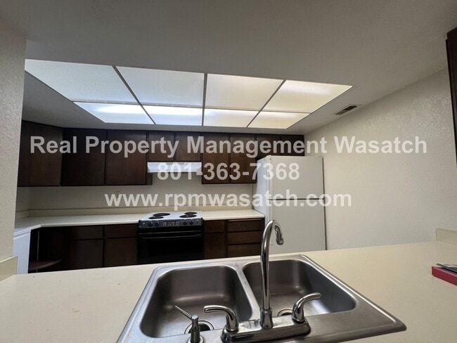 Photo - Check out this Great 2 Bedroom 1 Bathroom Condo near downtown Salt Lake!