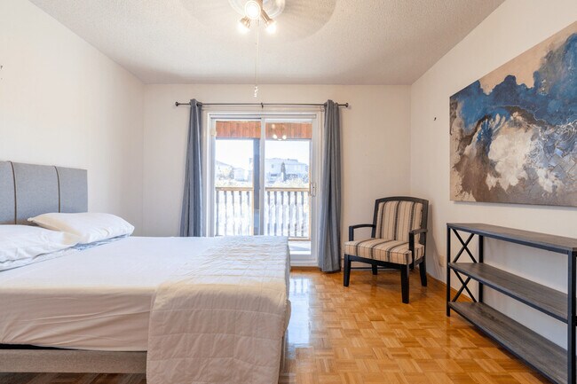 Photo - Lakeview Apartments