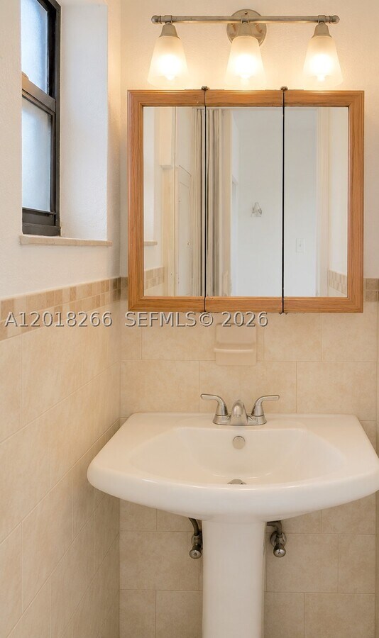 Photo - 7537 Buccaneer Ave Unit B