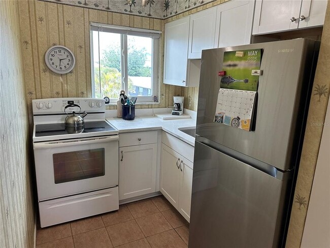 Photo - 2315 Avenue C Unit 7