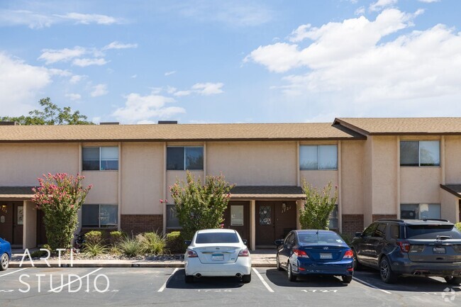 Building Photo - Nice Colorview Townhome