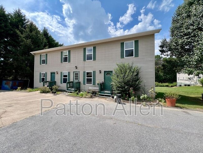 Building Photo - 3 Wesley Branch Rd Unit Apt D