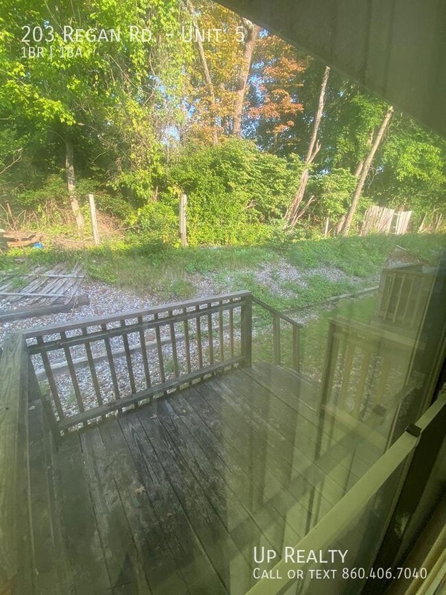 Photo - 203 Regan Rd Unit : 5