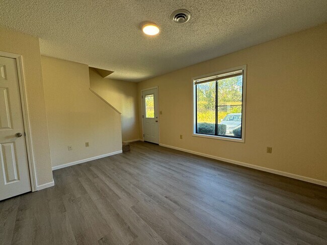 Photo - 162 Vickie Lynn Ln Unit A