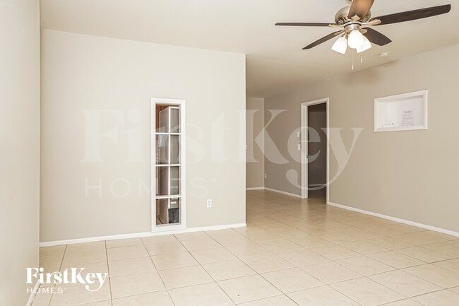 Photo - 1633 Hayworth Rd