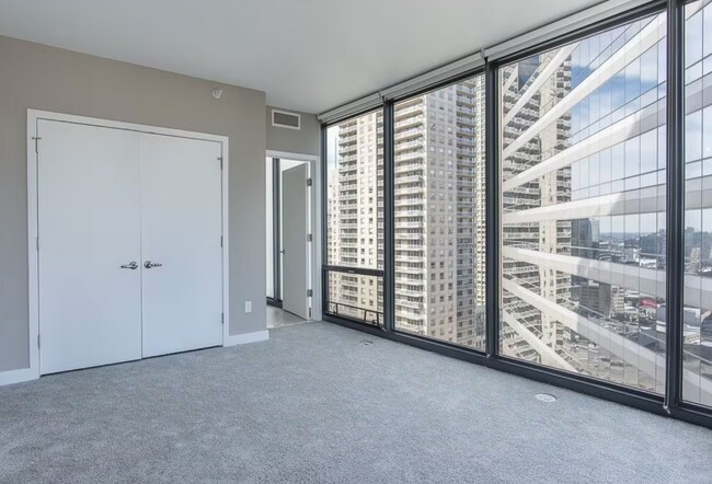 Photo - 507 N State St Unit 2603