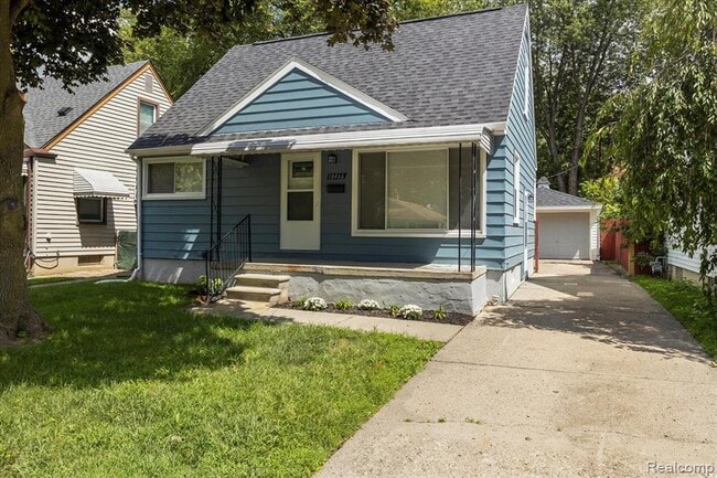 Building Photo - 18466 Sumner Rental