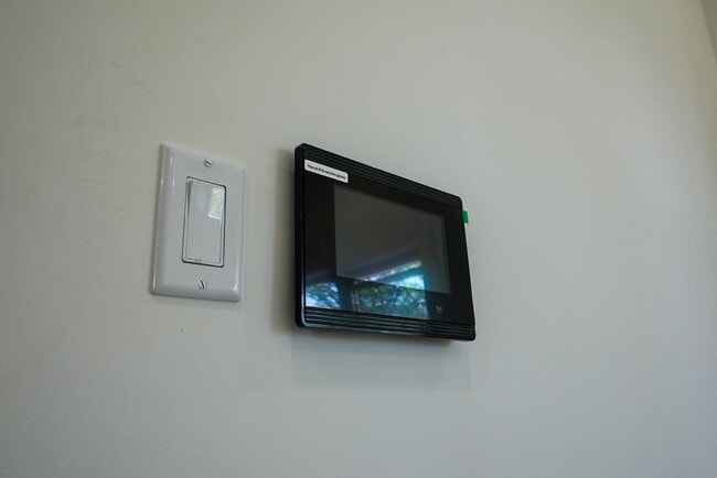 Photo - 776 Bergen St