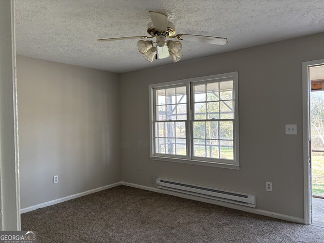 Photo - 138 White River Rd