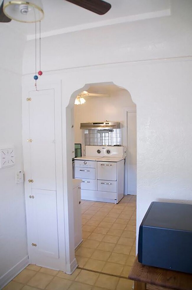 Office/breakfast nook/crafting room looking into kitchen - 13855 Vanowen St