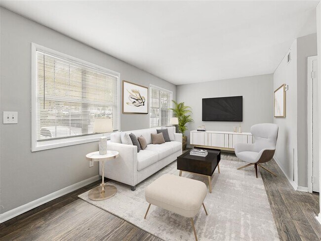 3BR, 2.5BA - 1500SF (Dogwood) - Pinewood Townhomes