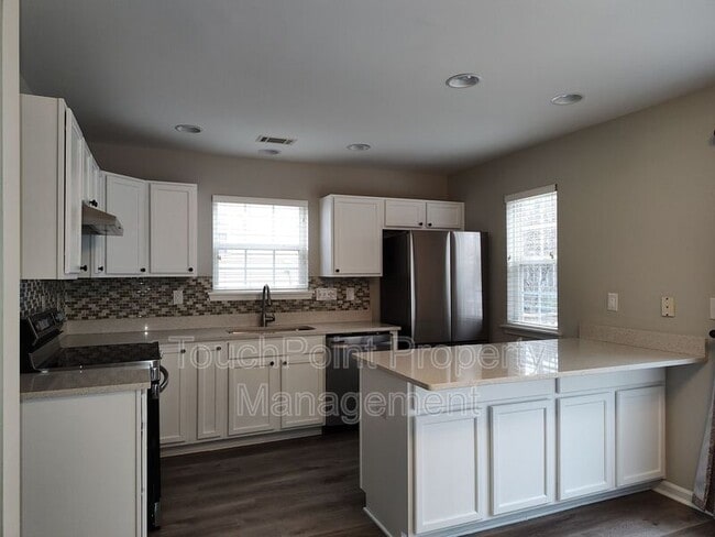 Photo - 7383 Sun Dance Dr