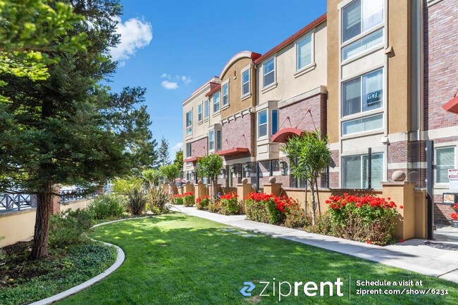 Photo - 6490 Tralee Village Dr Townhome