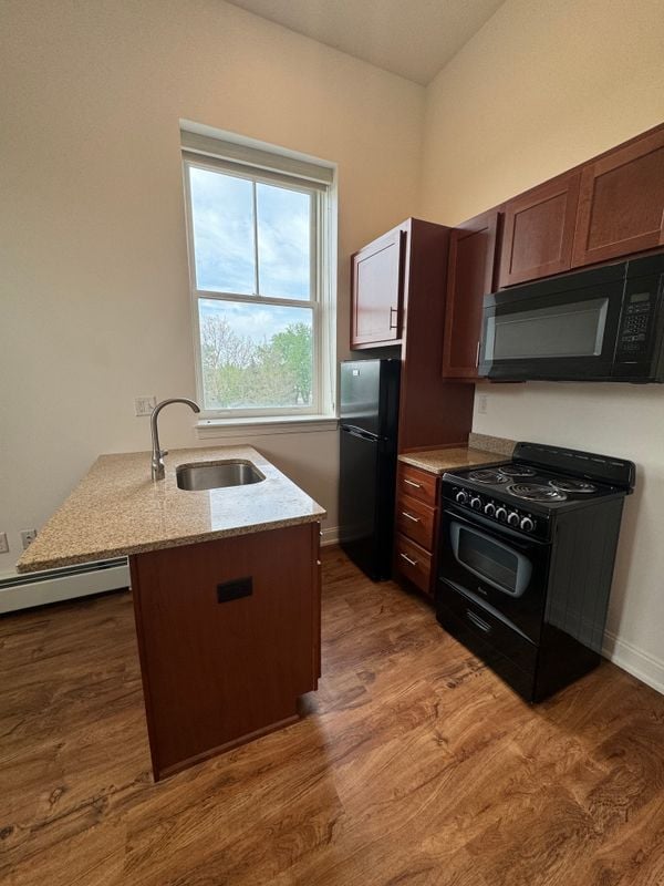 Photo - 591 Terrace Blvd