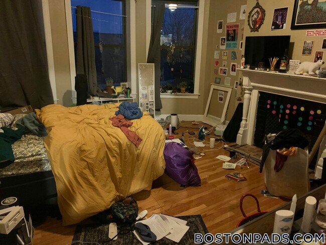 Photo - 17 Highgate St Unit 9