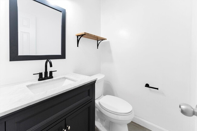 Photo - 14 Hawkseye Pl