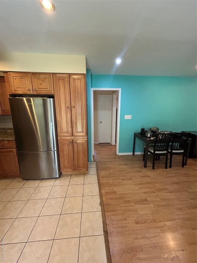 Photo - 82-34 Langdale St Unit 142A