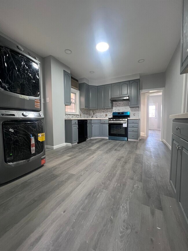 Photo - 82 W 22nd St Unit 1